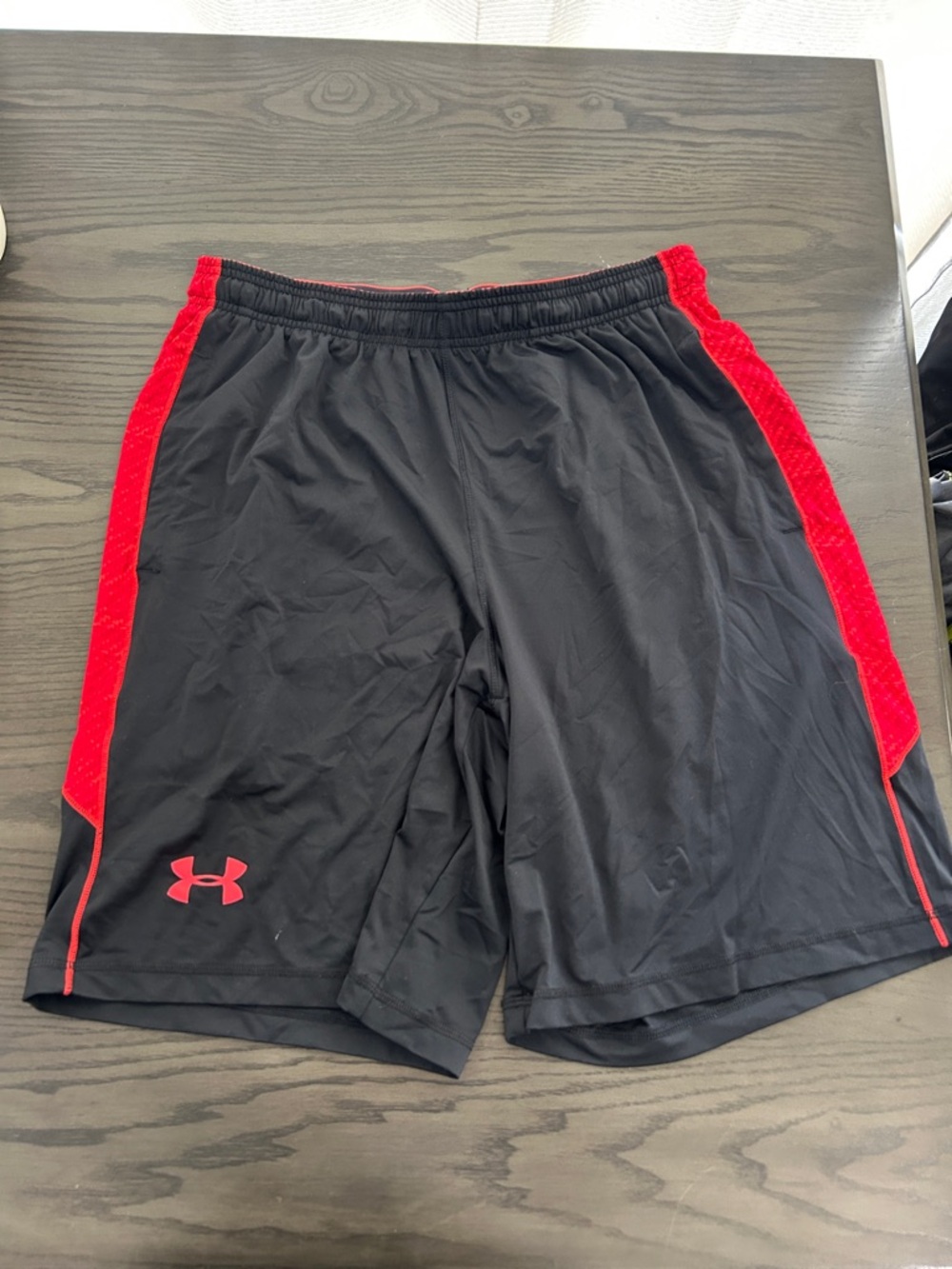 Under Armour Men’s Black Athletic Shorts with Red Side Panels